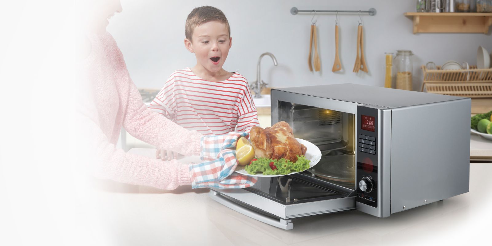 Multi Function Oven with Large Usable Space